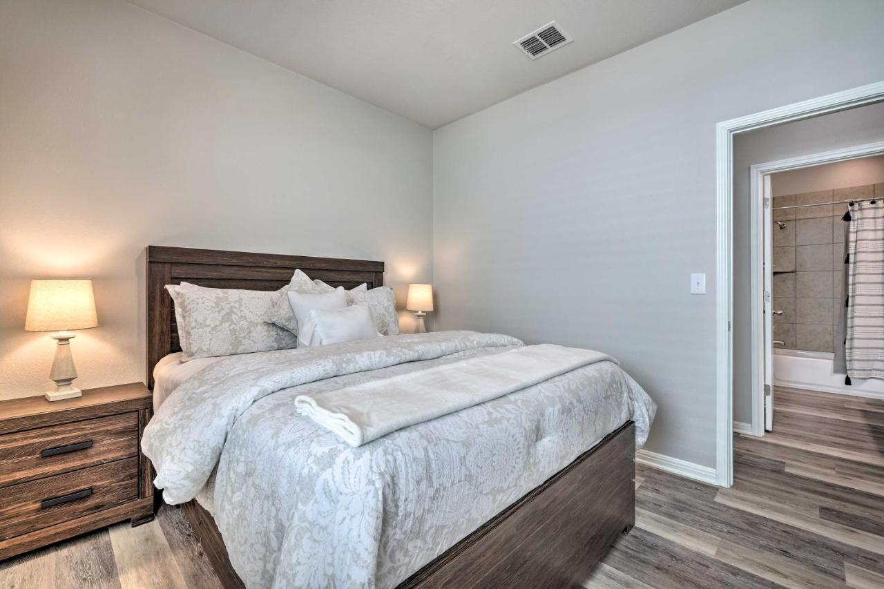 Buda Home With Smart Tv About 19 Mi To Downtown Austin Exteriér fotografie
